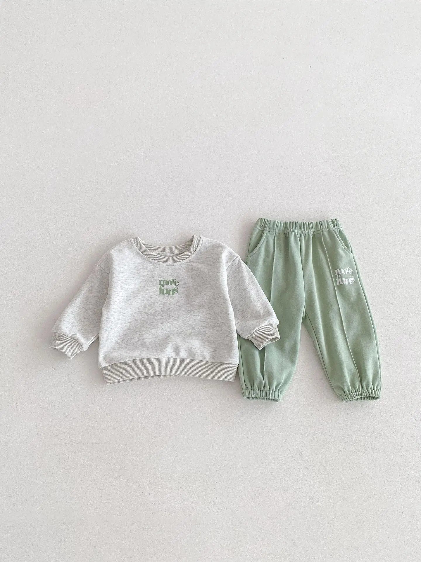 River More Funs Sweatsuit